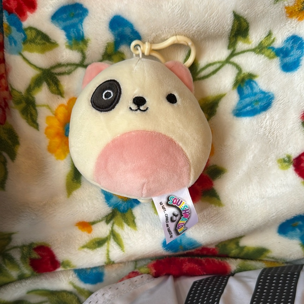 Charlie the terrier dog Squishmallow clip NWT